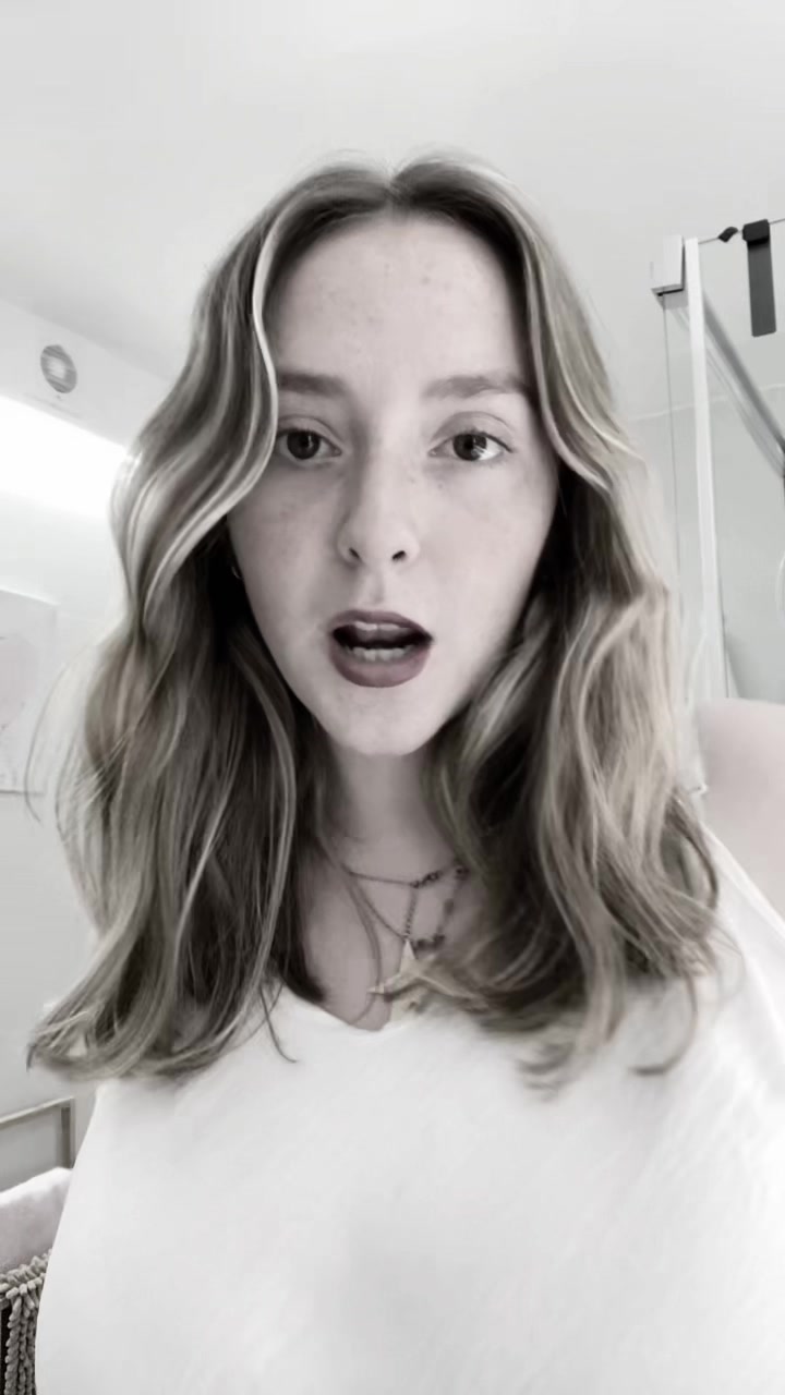 @Juu🍞