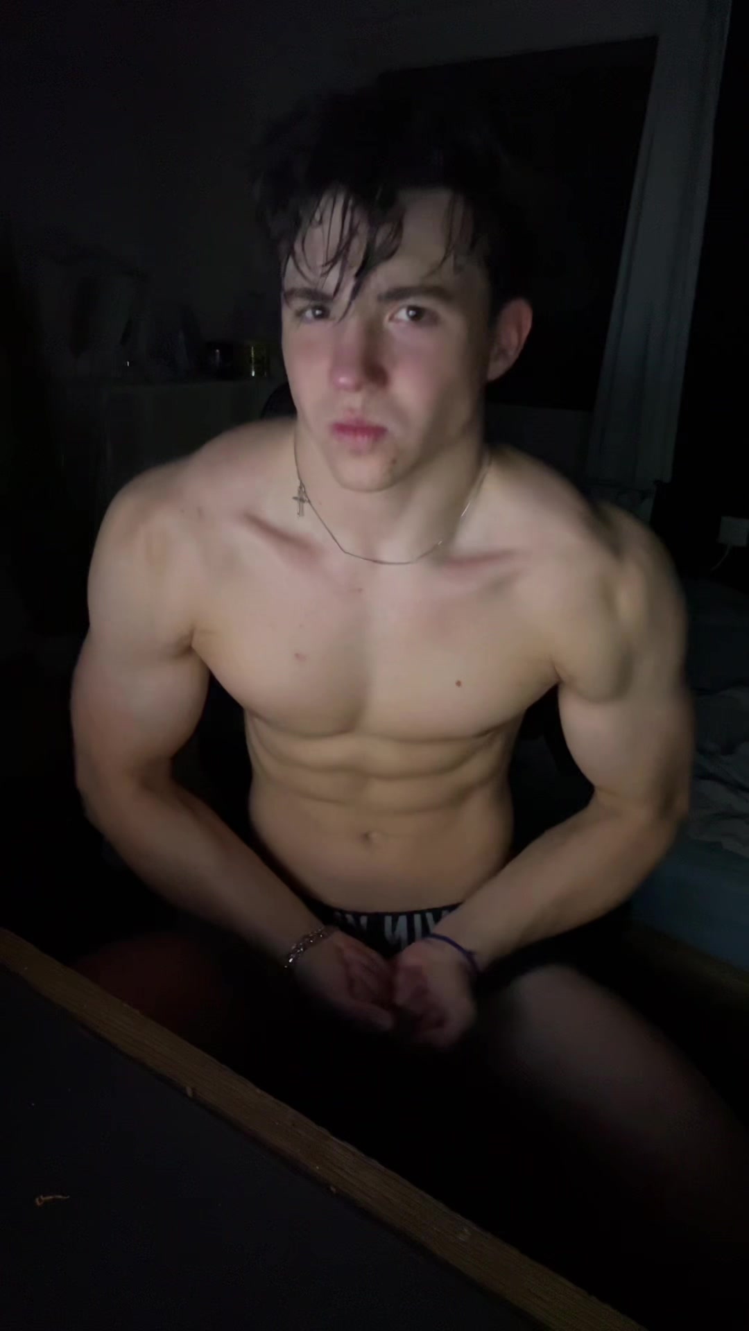 @Juliansthetic