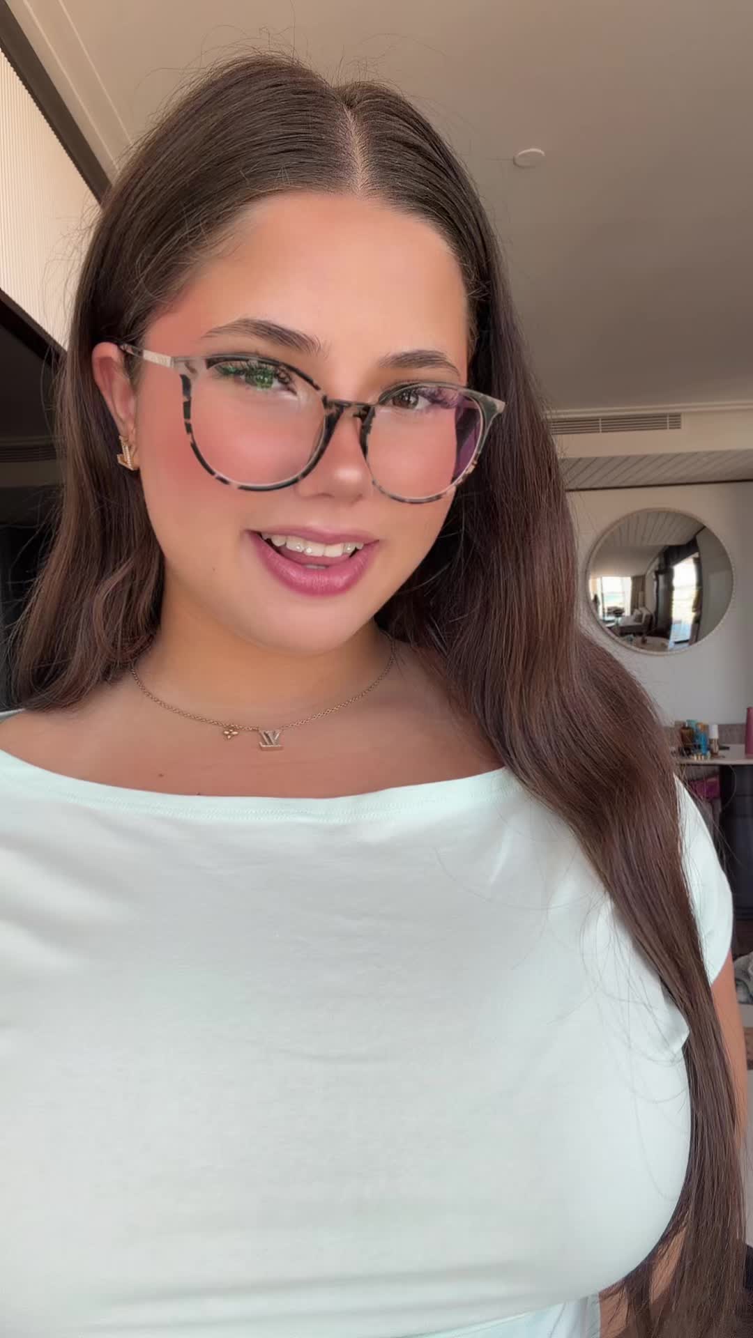 @𝐋𝐢𝐥𝐨𝐮