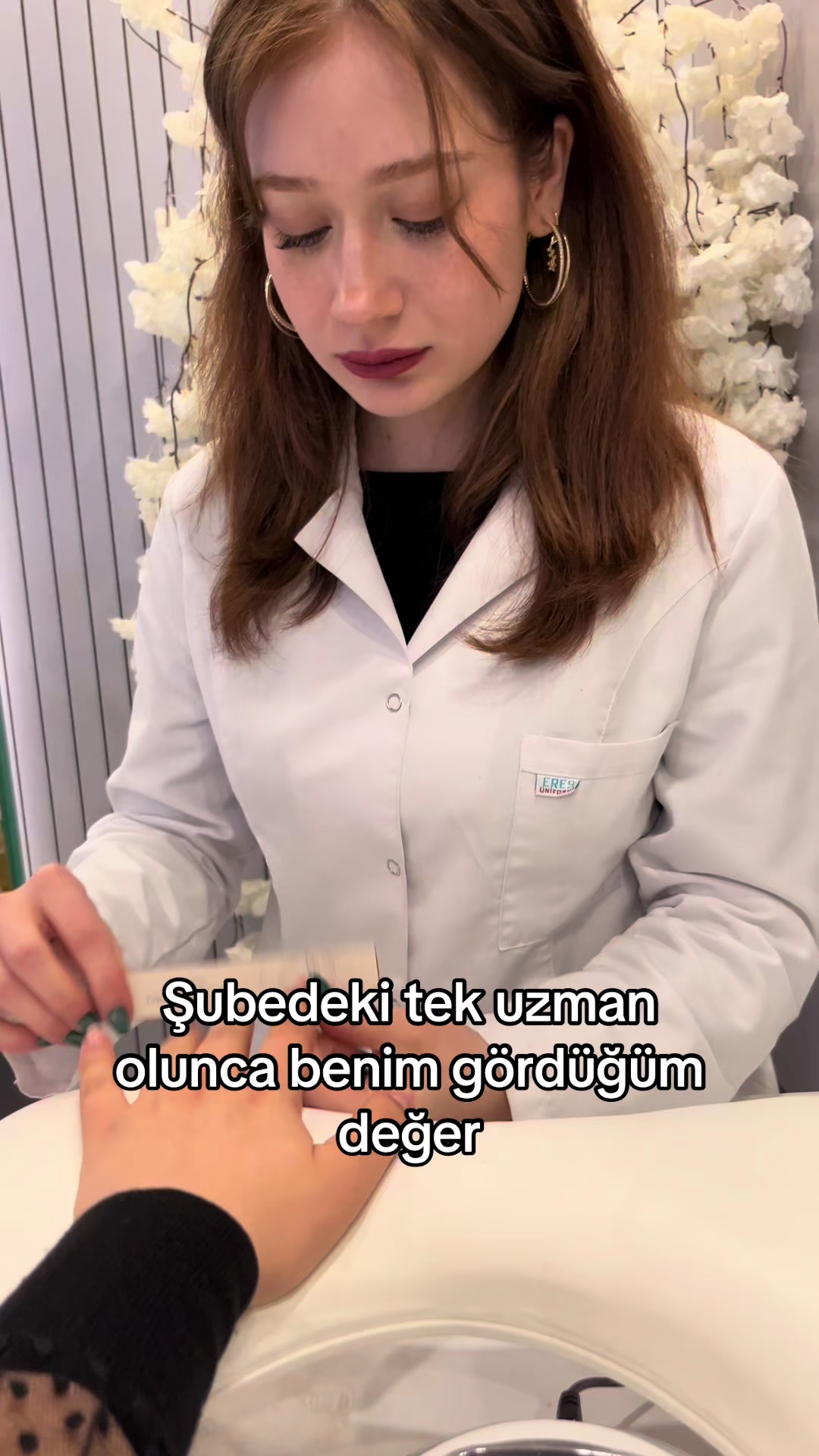 @Elis