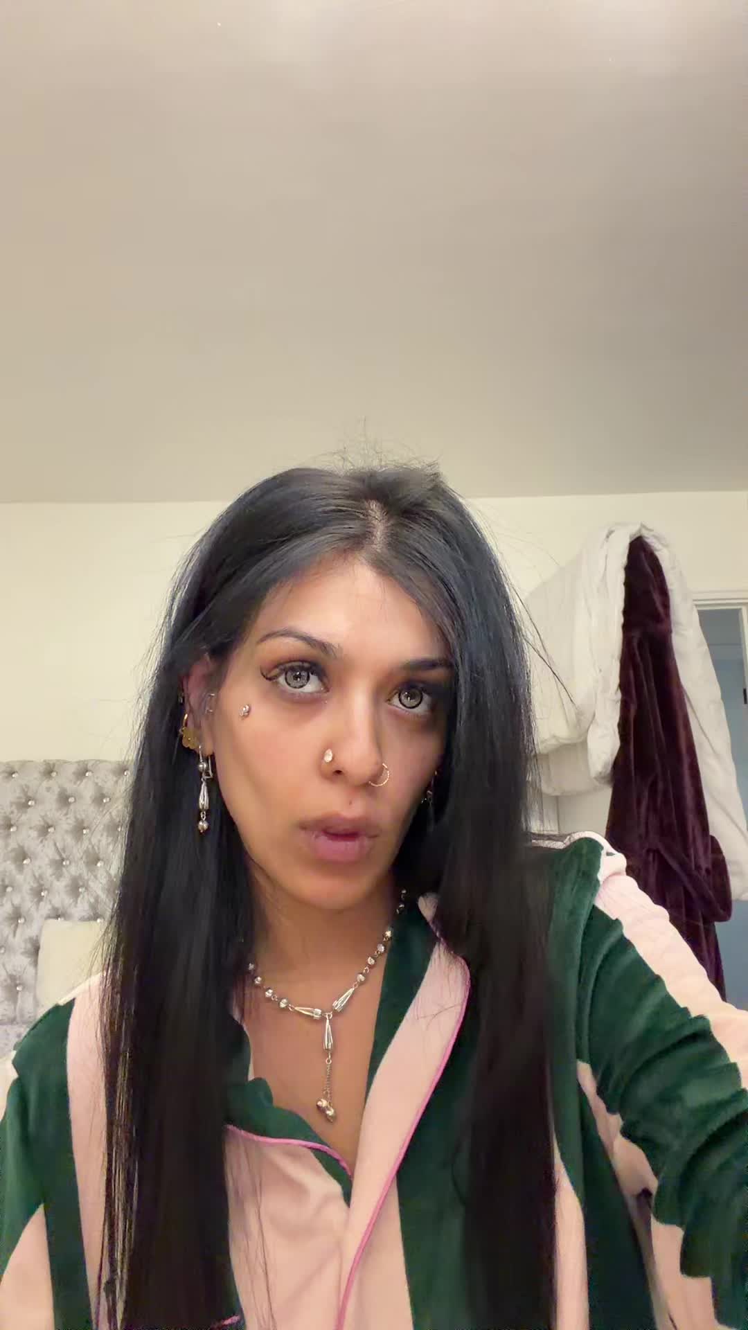 @Hennnnyyyyyyyy