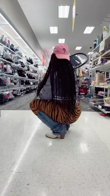 @queen.vnp