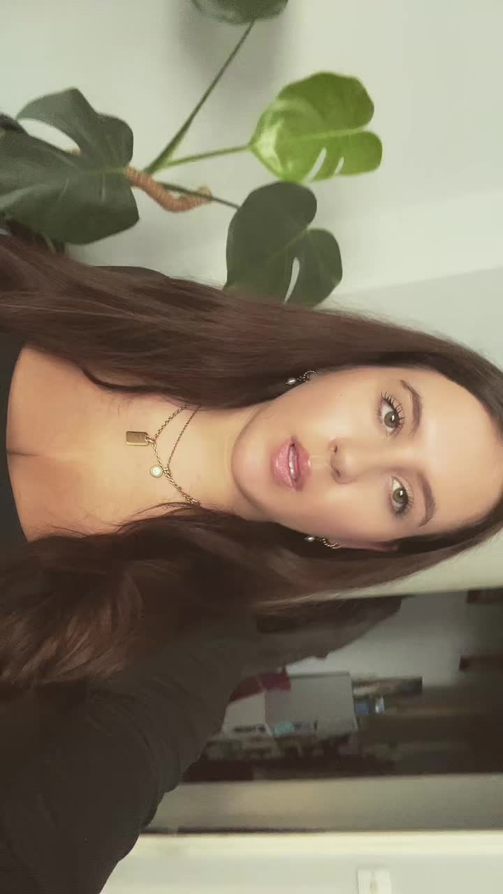 @𝐒𝐡𝐚𝐲𝐥𝐚💋ꨄ𝐕𝐚𝐮𝐠𝐡𝐚𝐧