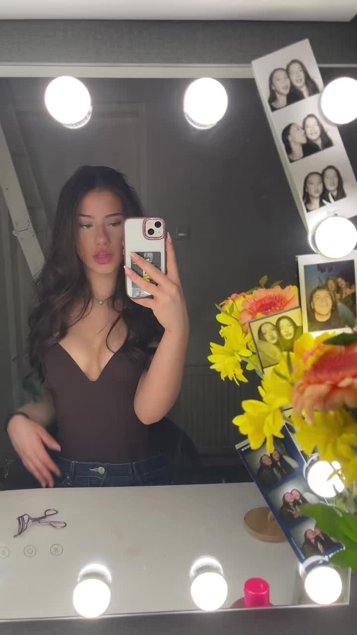 @Николина