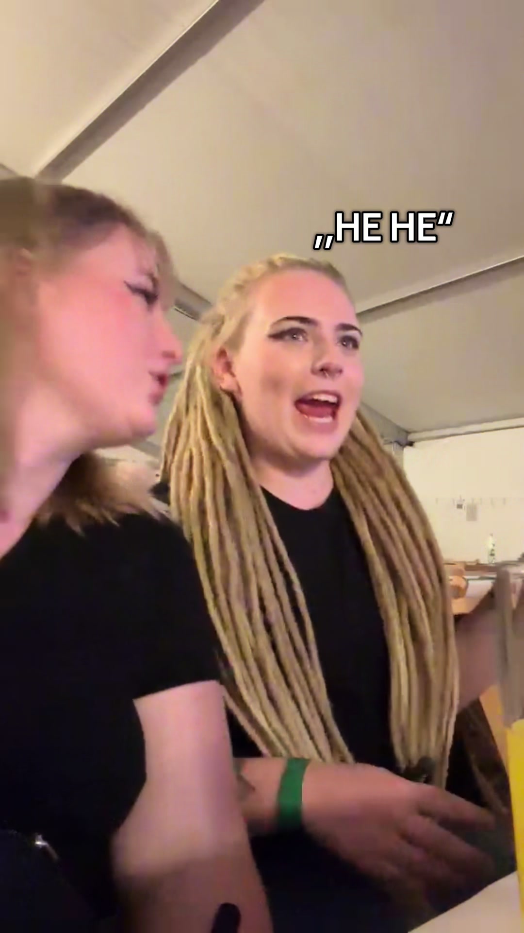 @_einfach_rissi_