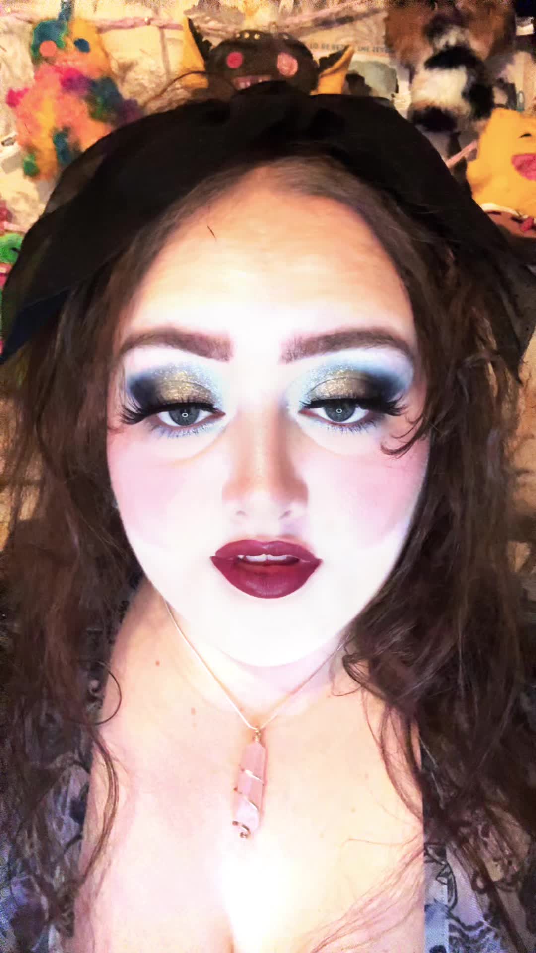 @deadlyfangx