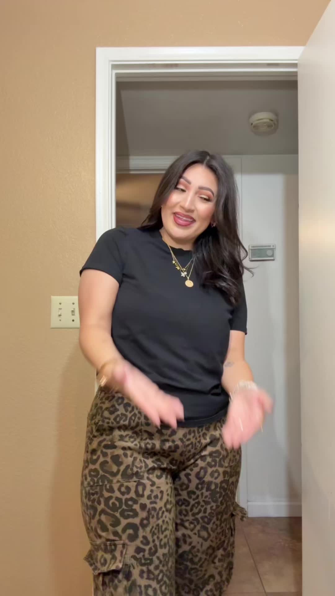 @Anna Elizabeth (AHHH NA)