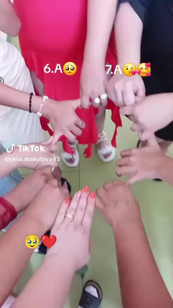 @V🐊