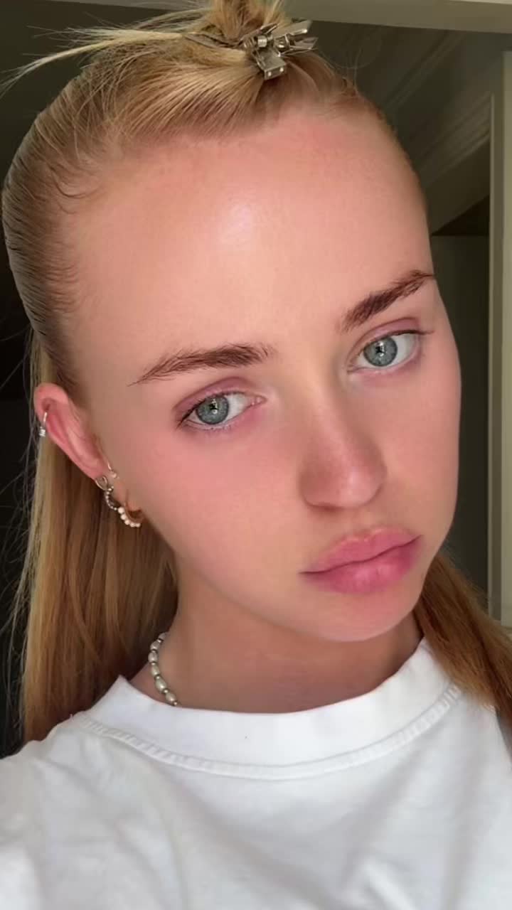 @Phoeb