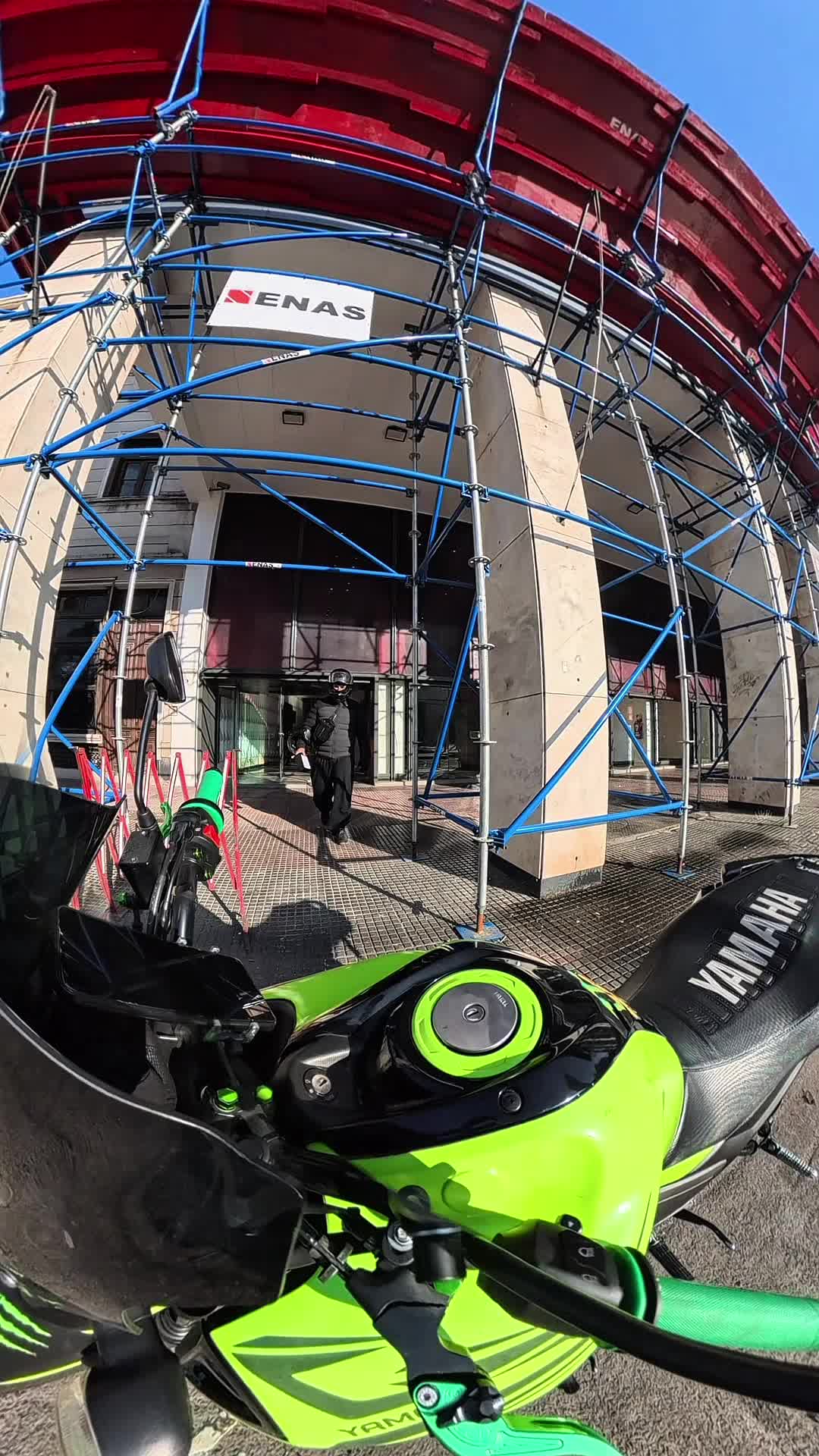@lauti_motovlog