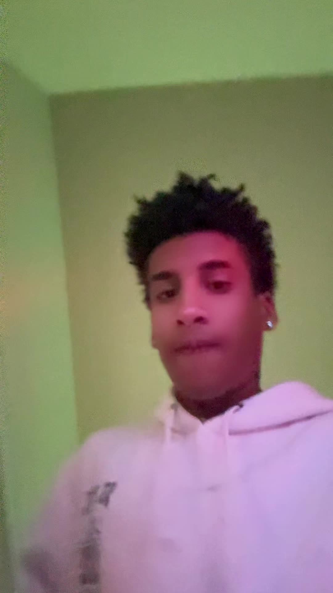 @brocolird🥦🇩🇴💚