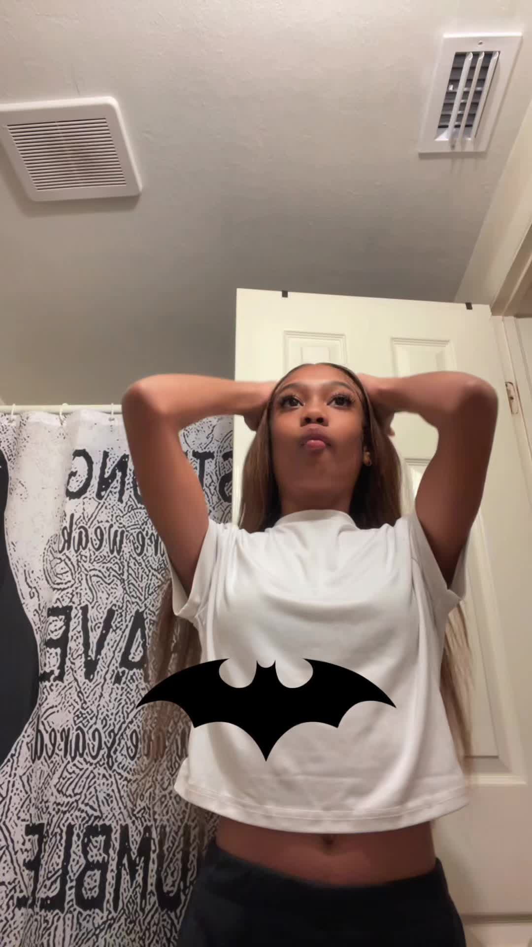 @pr3ttyliyah4