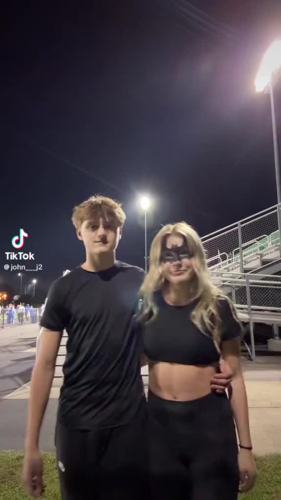 @toriiii.baker