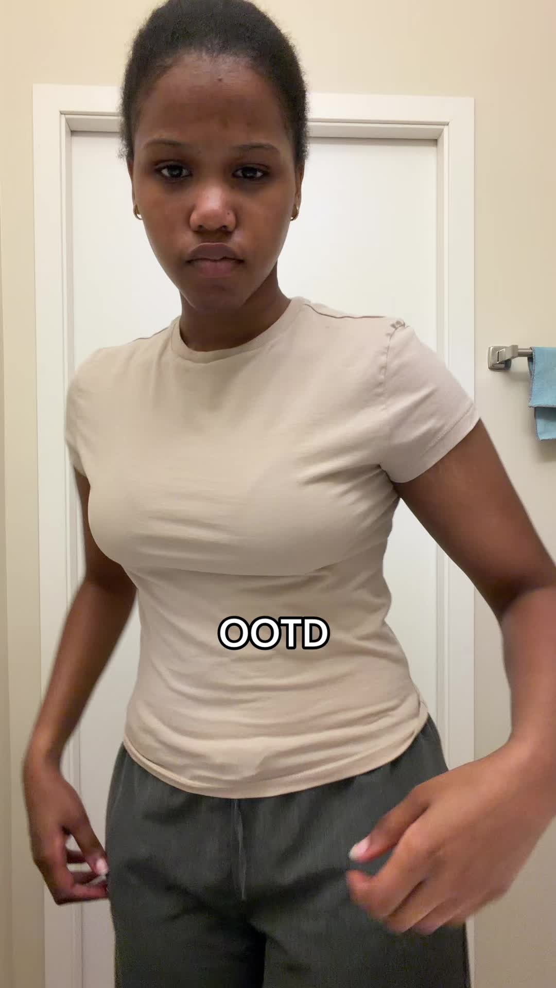 @Mivvi2