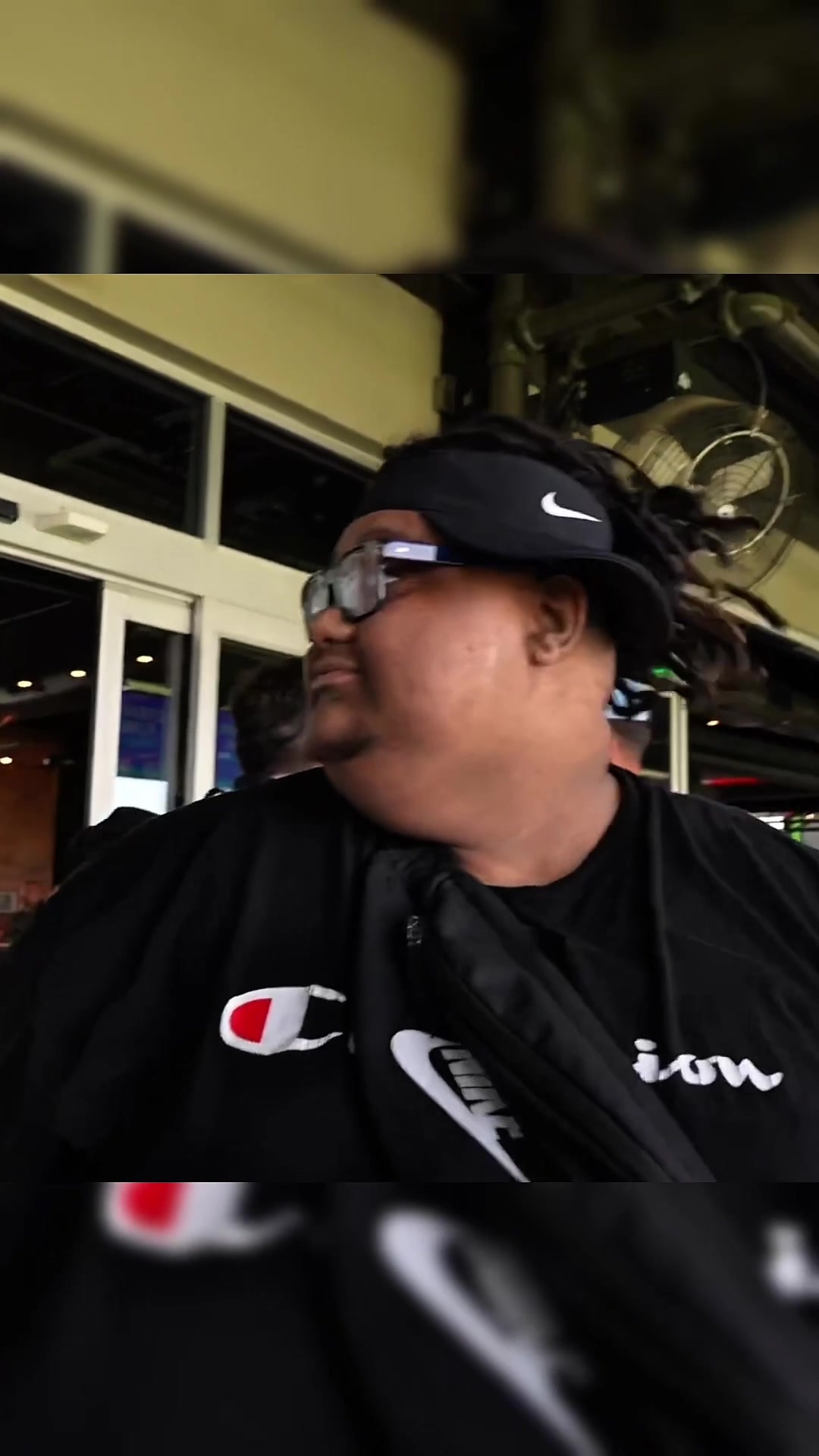 @2xBrando