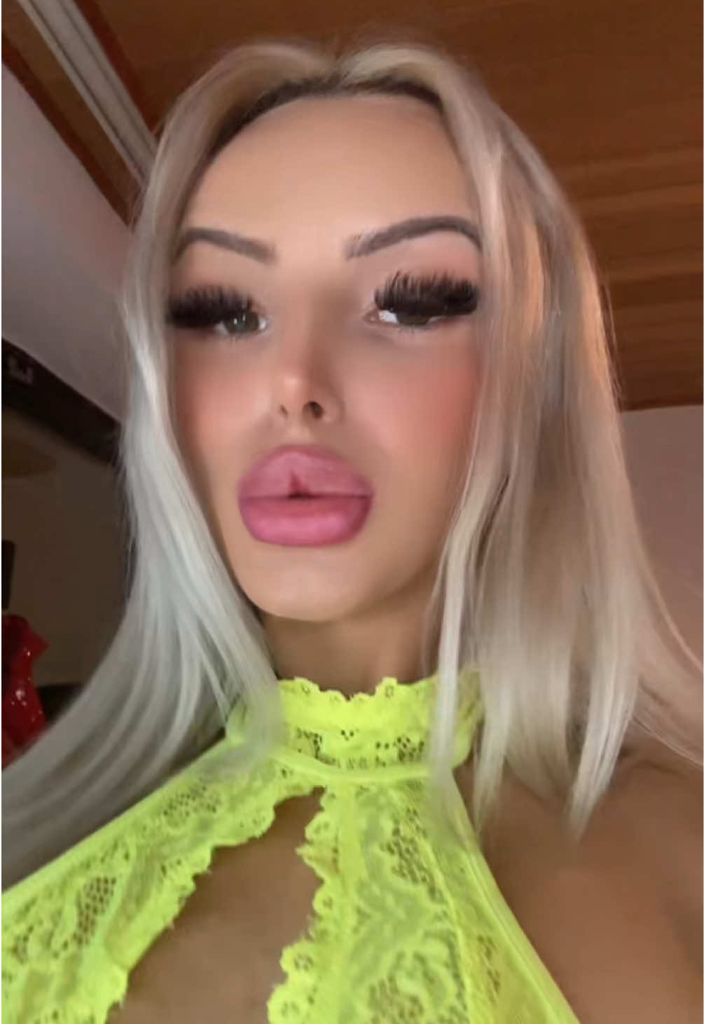 @Florentina