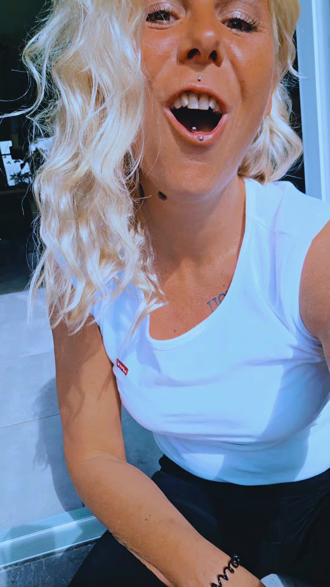 @💛_goldengirl_💛
