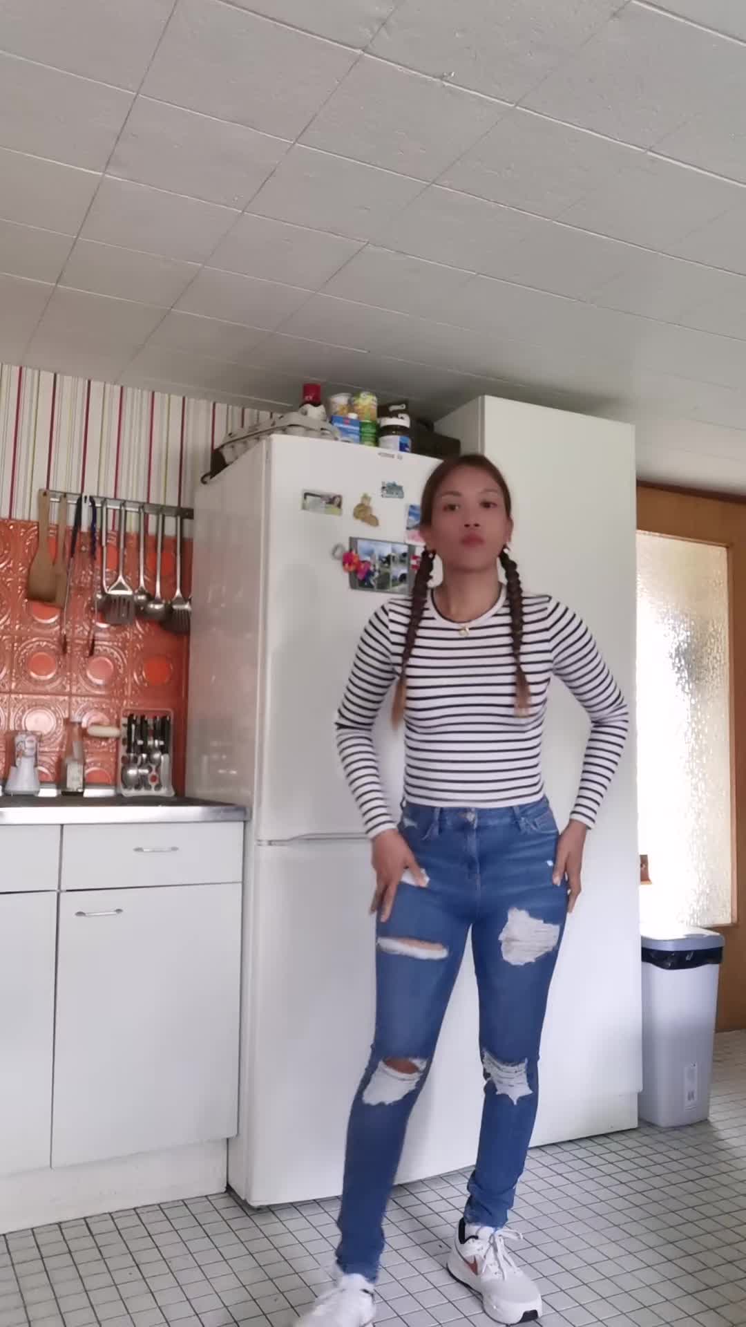 @Luvjoy12