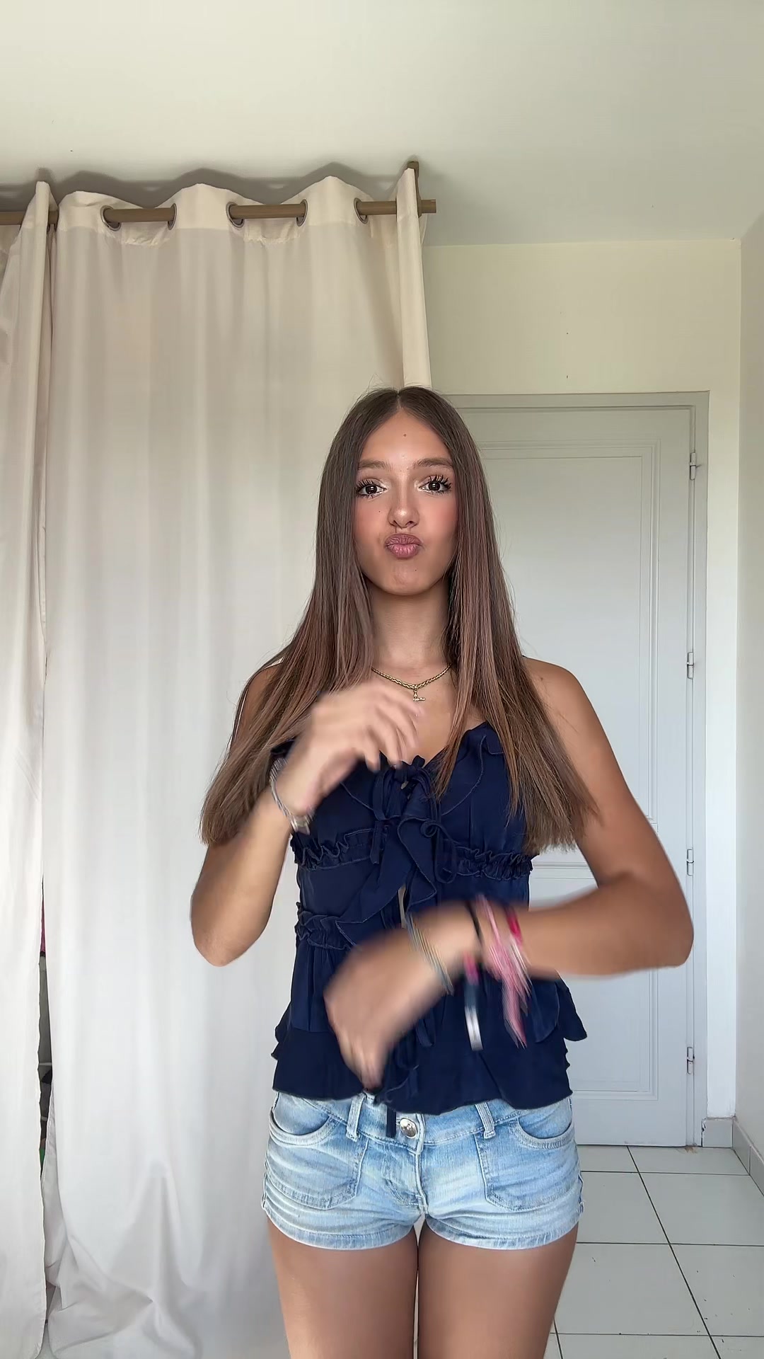 @Elsouuuu