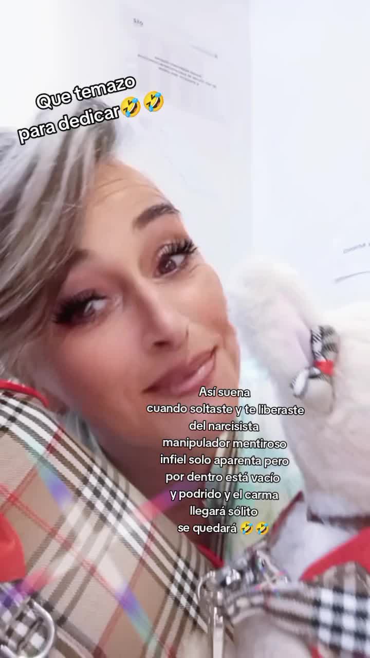 @patitasconsentidastobby