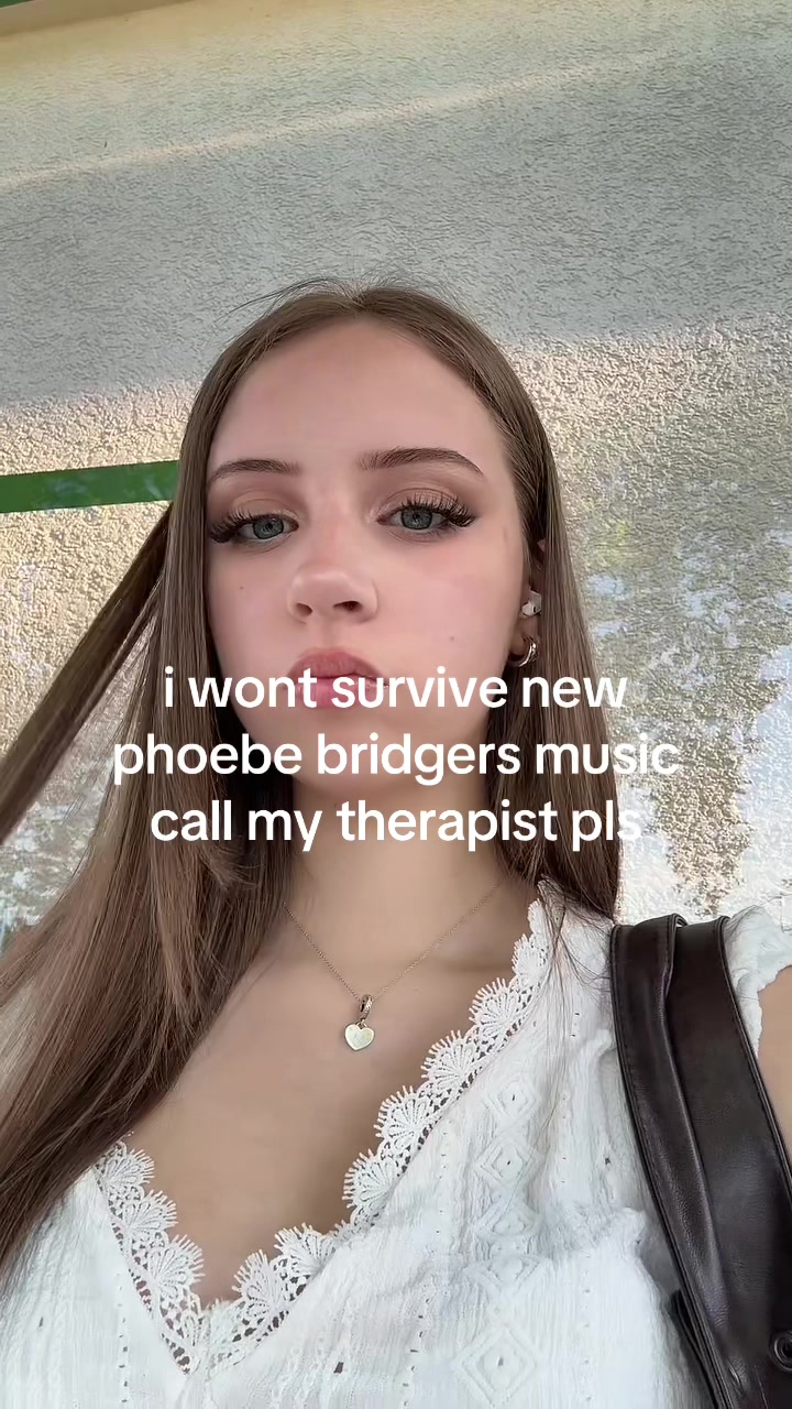 @☥