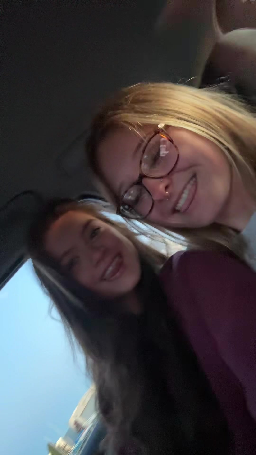 @Camiii