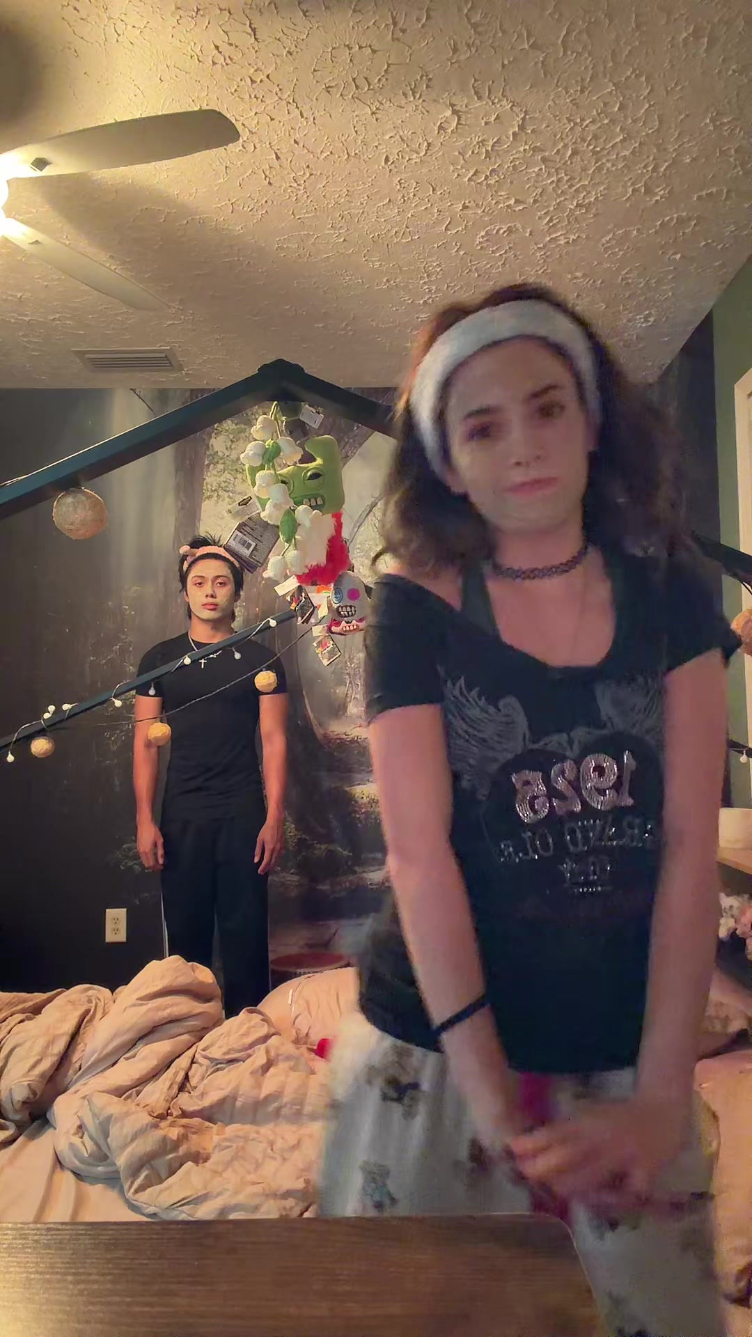 @glitterfarts37