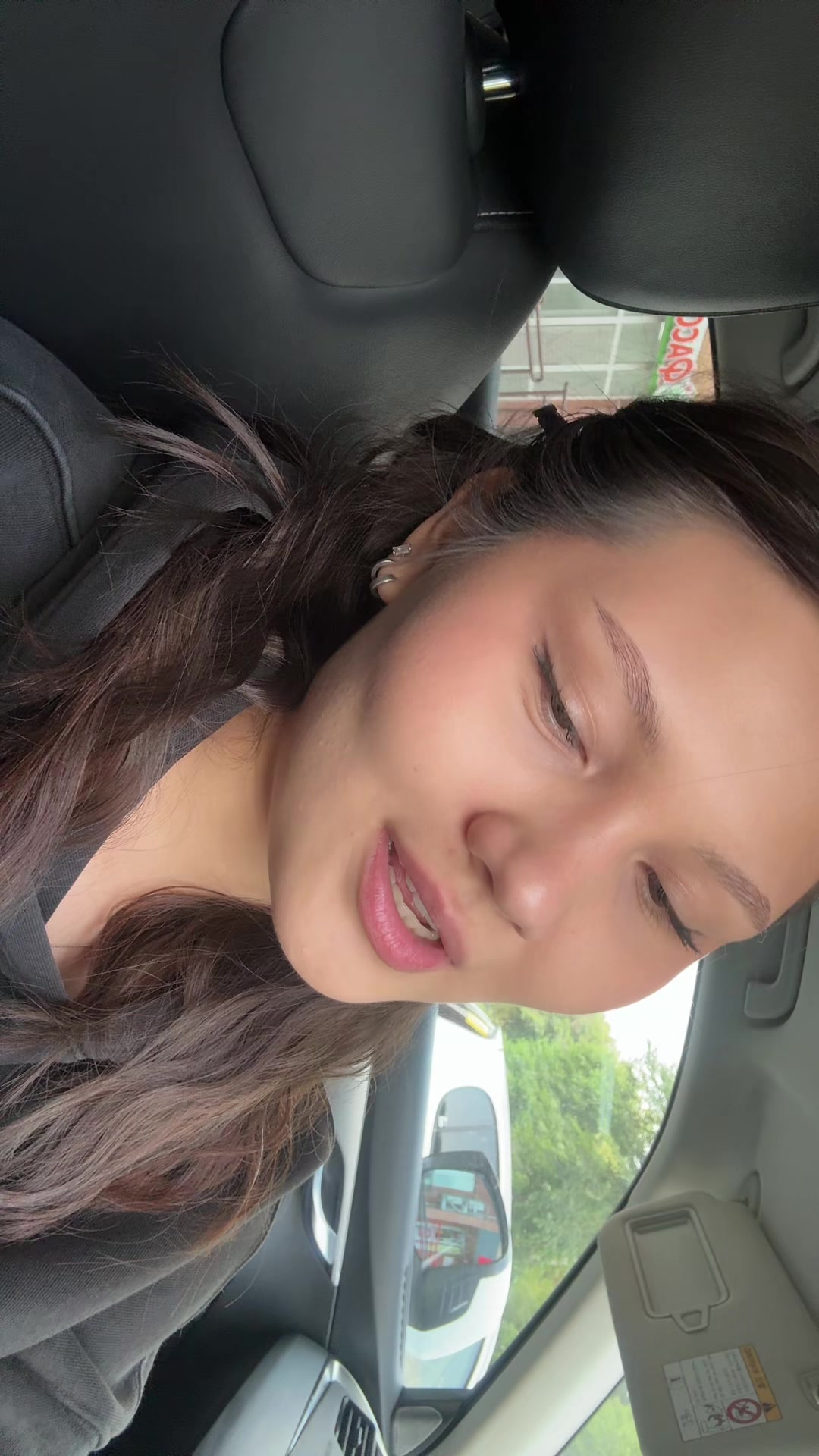@LI