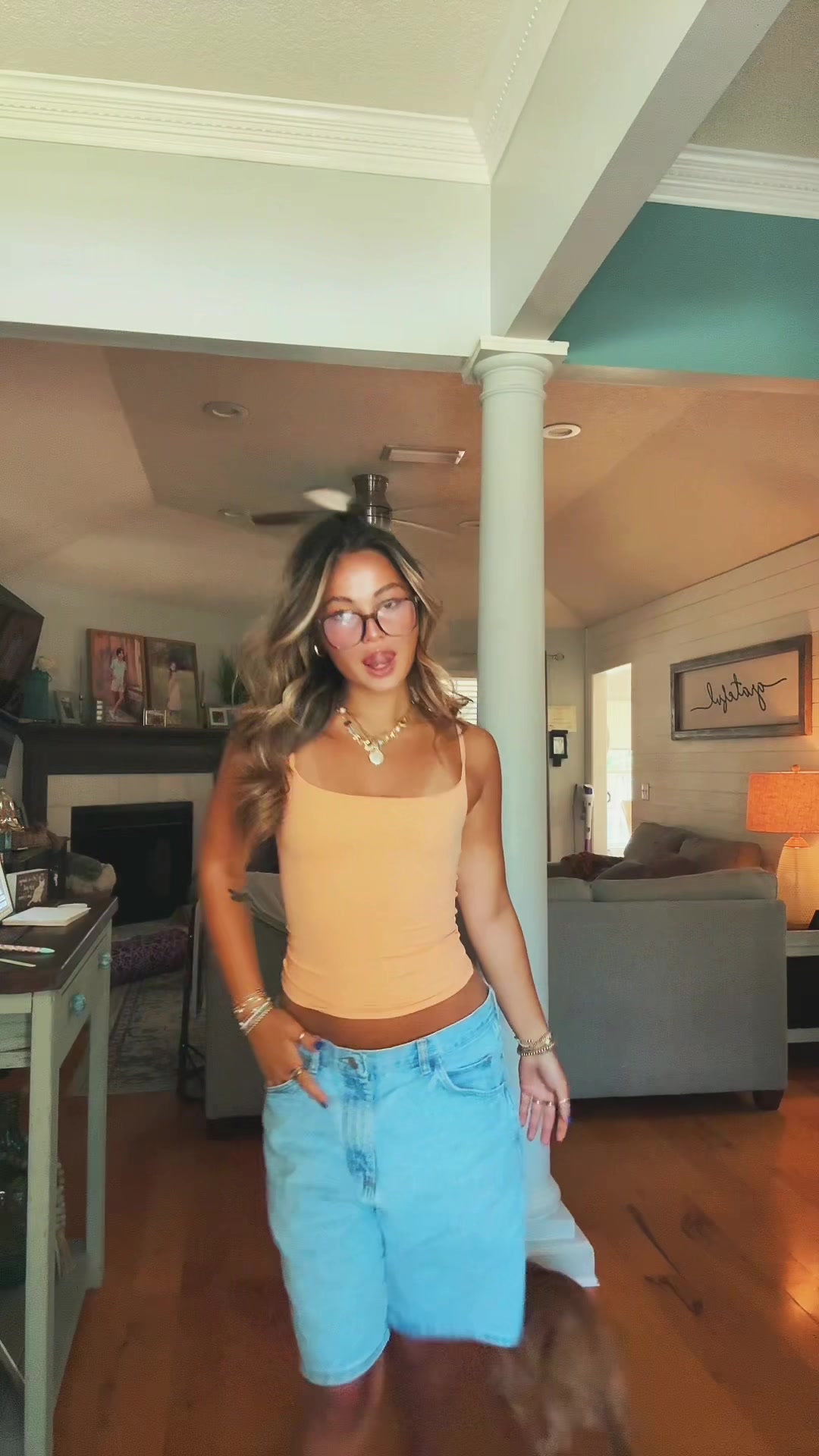 @maleah.lav