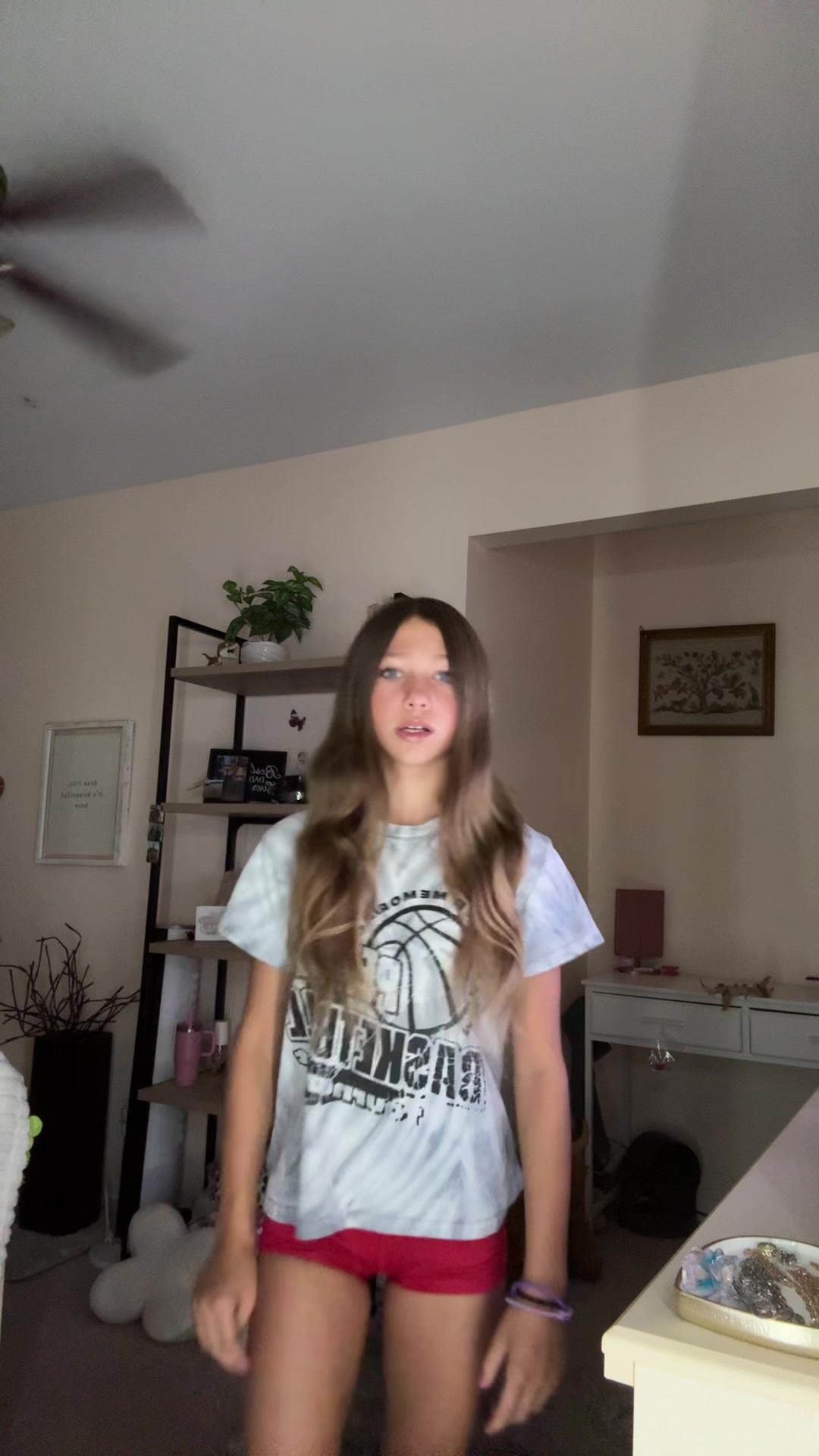 @iguessitshads