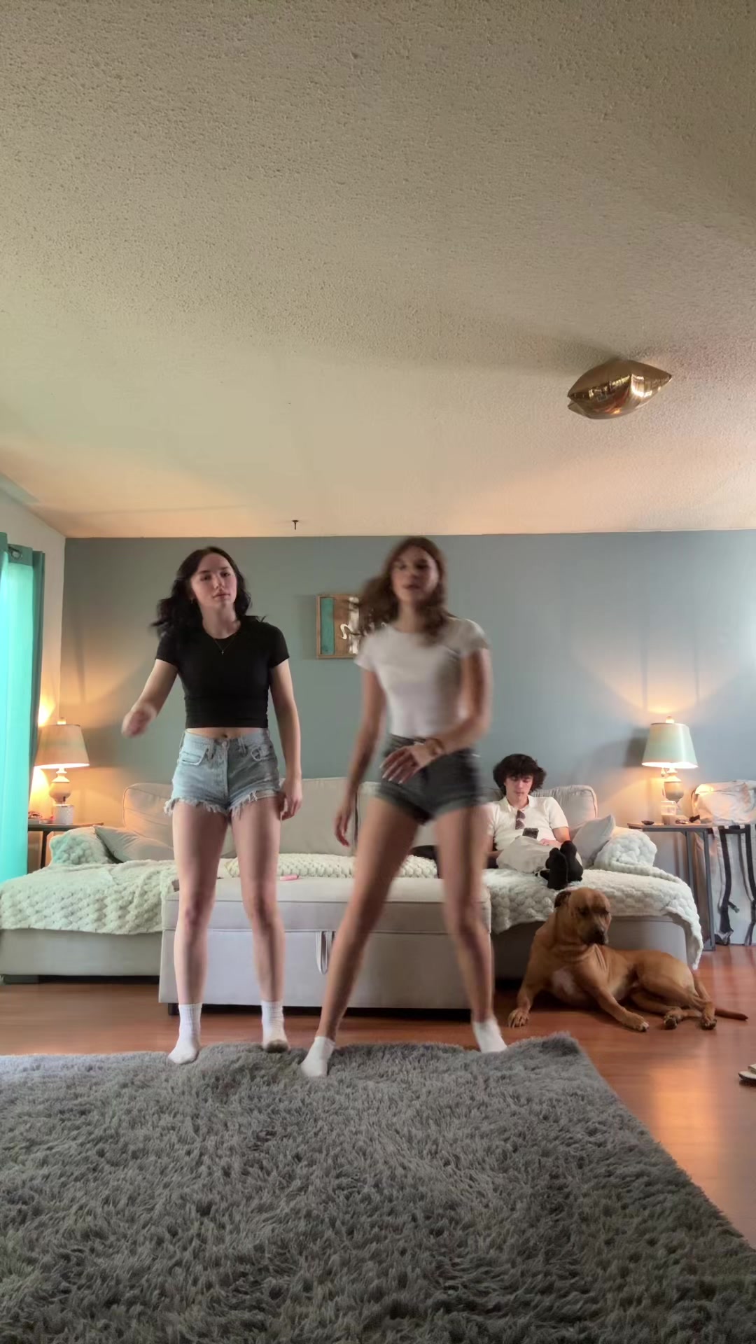 @BellaandTori