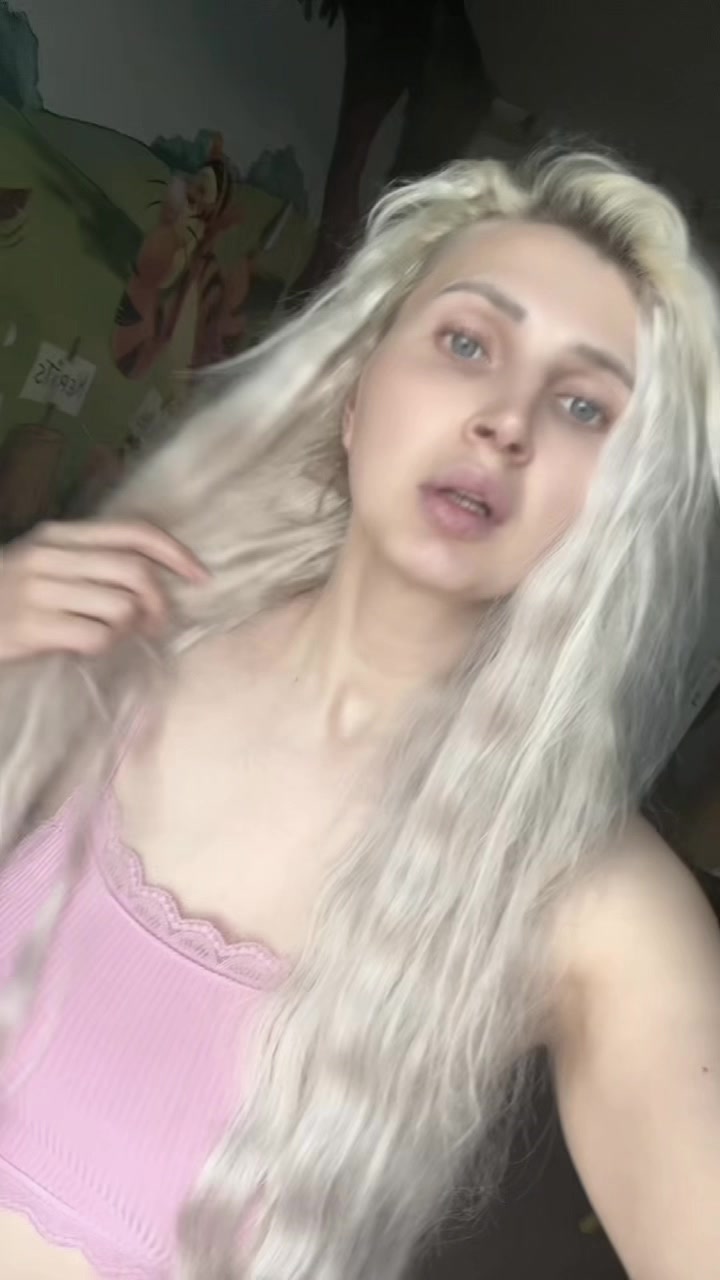 @♋️𝓒𝓱𝓮𝓻𝓻𝔂 ♡