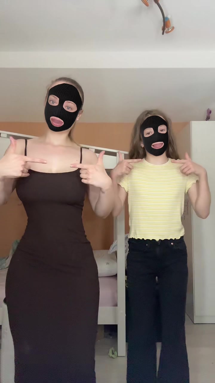 @SweetSisters