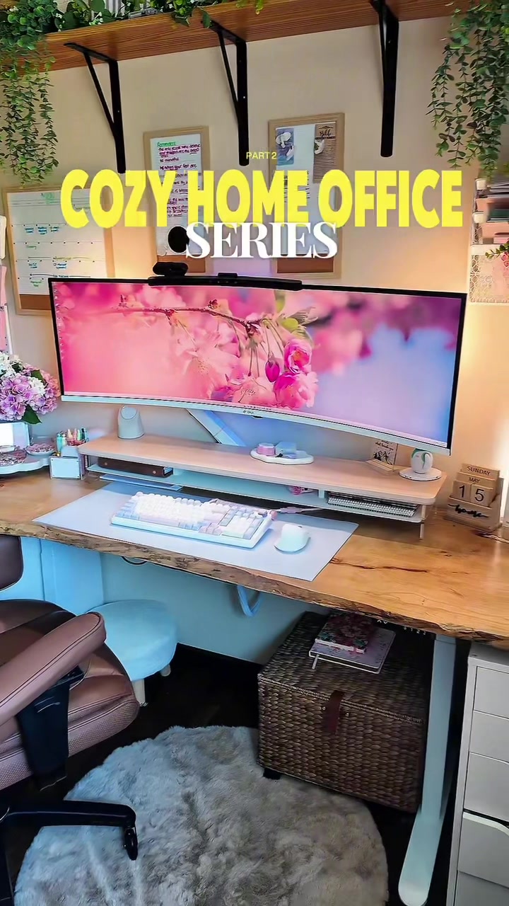 @JC 🎀 | Cozy Office Aesthetic