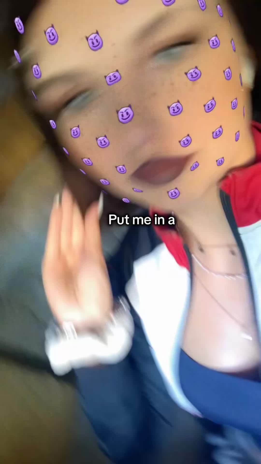 @🎭💭👤