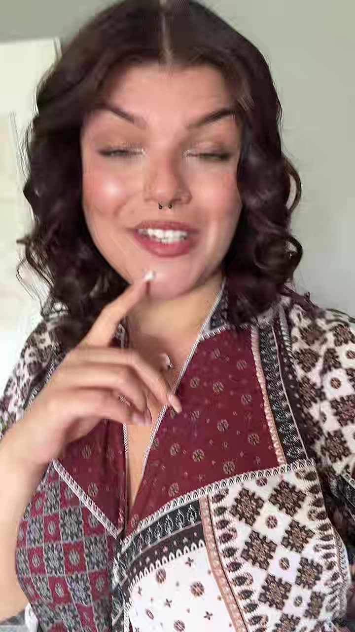 @ꜱᴀʀᴀʜ💚