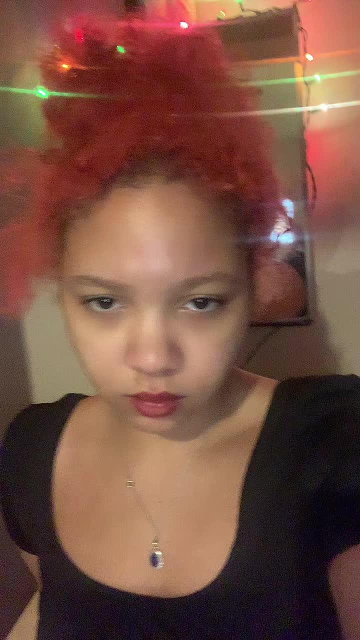 @bri_badtzu