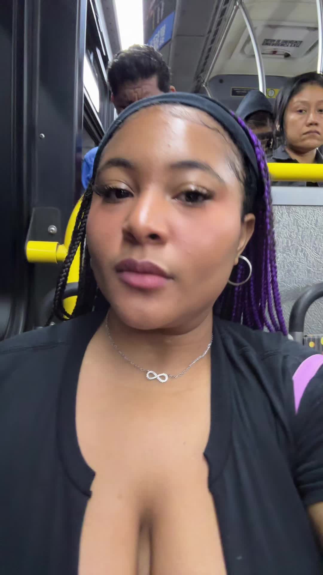 @queeeen