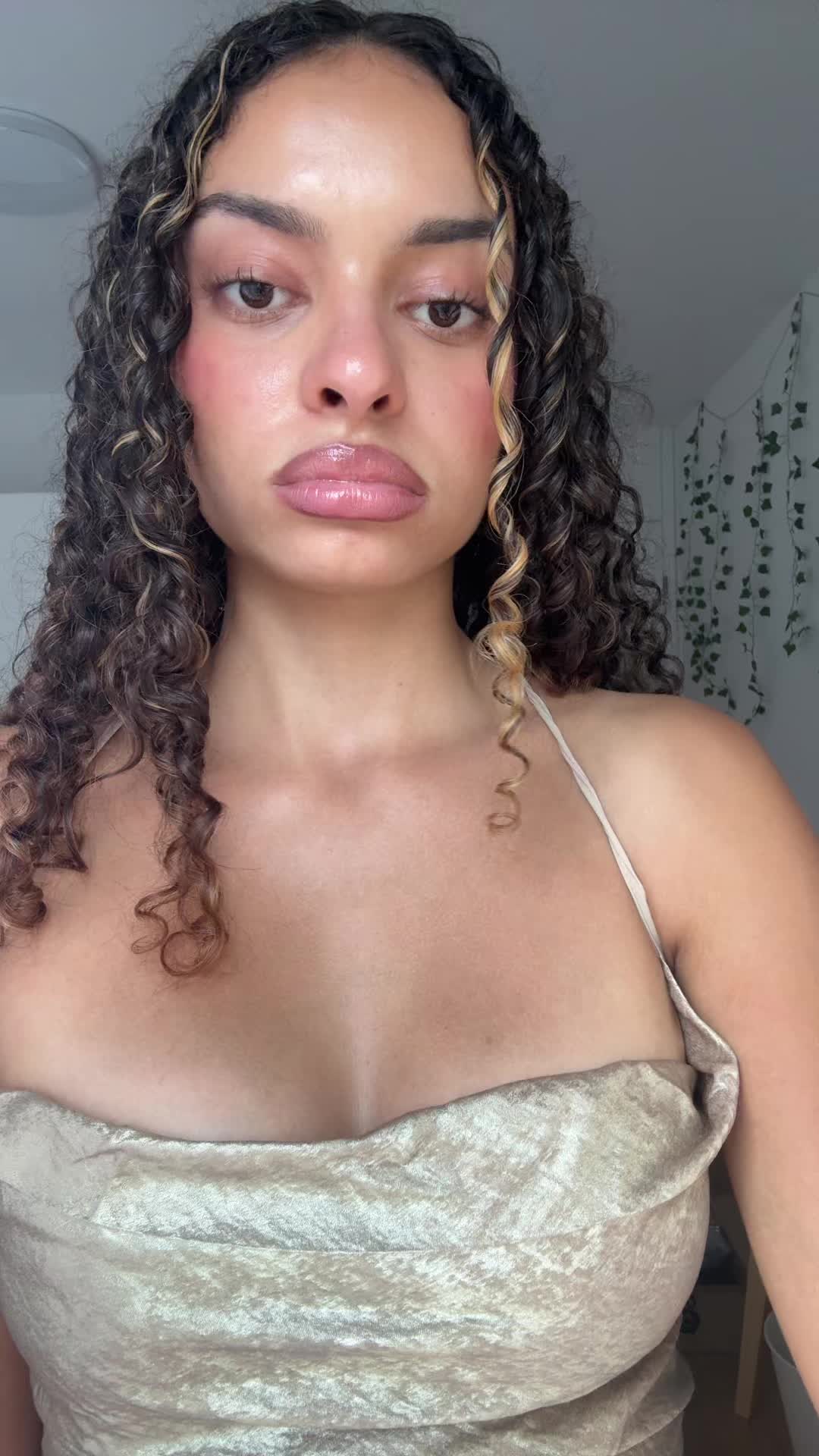 @MJ