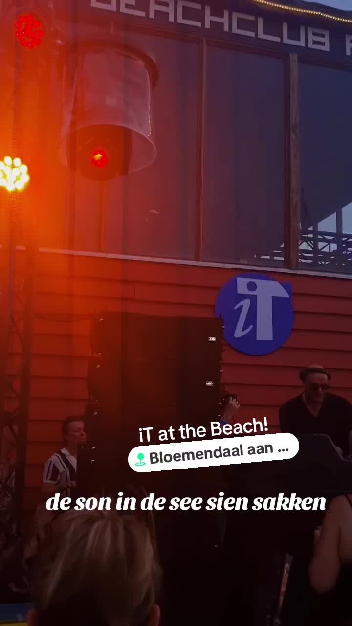 @DJ Mark van Dale