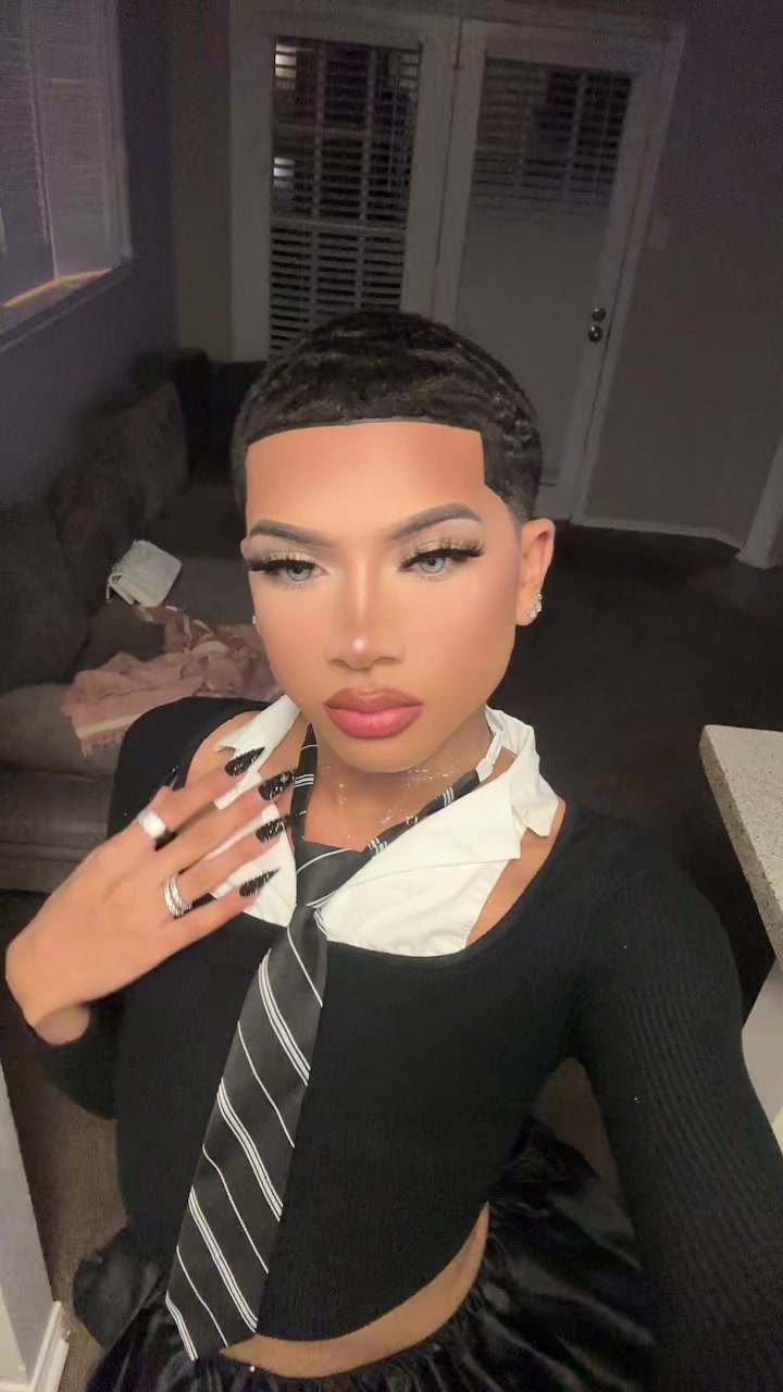 @Thabarbiebrazy