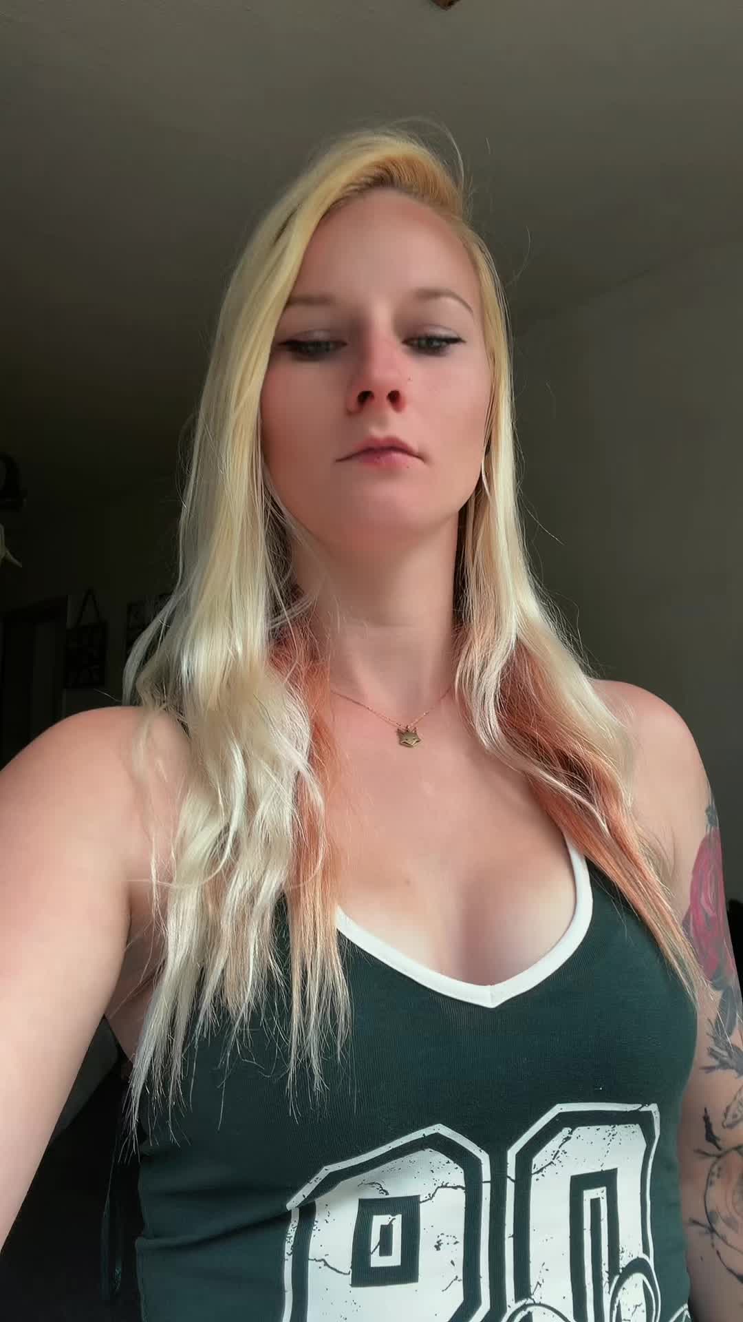 @Angelina Siebert