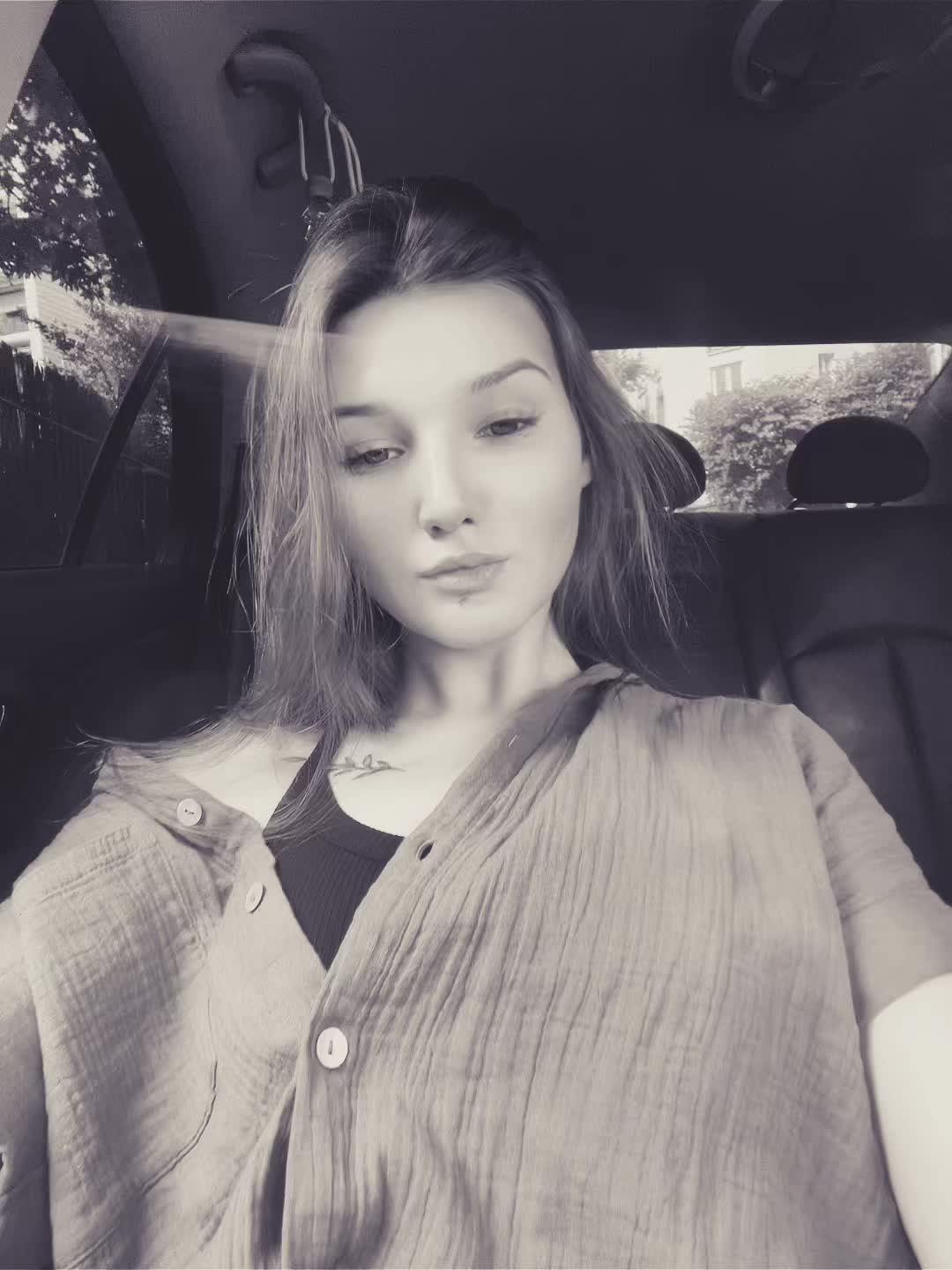 @V L A D A🇫🇷