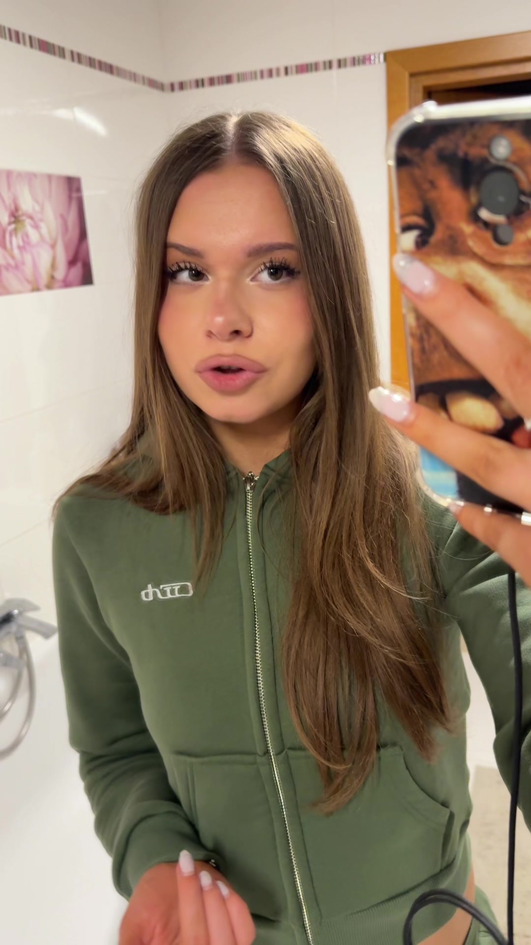 @lena