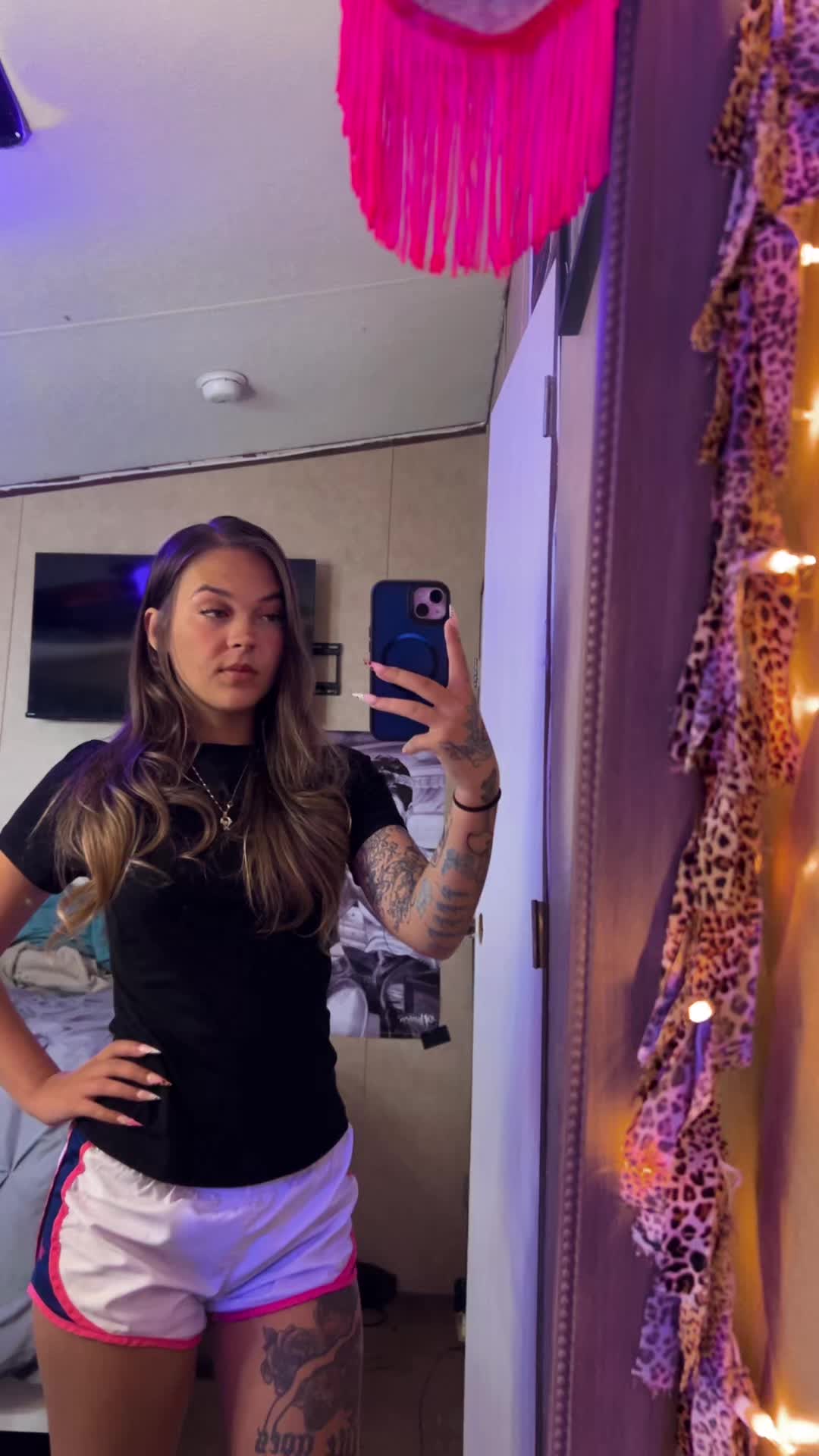 @tessa.
