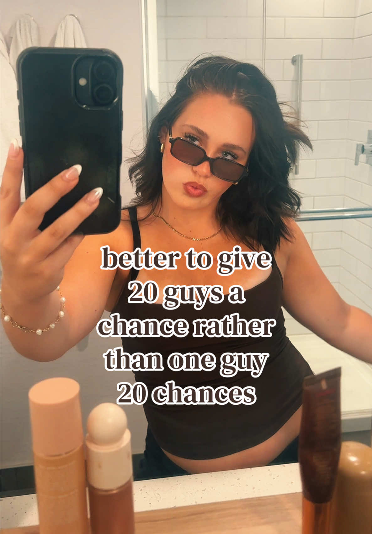 @𝐡 𝐚 𝐧 𝐧 𝐚 𝐡