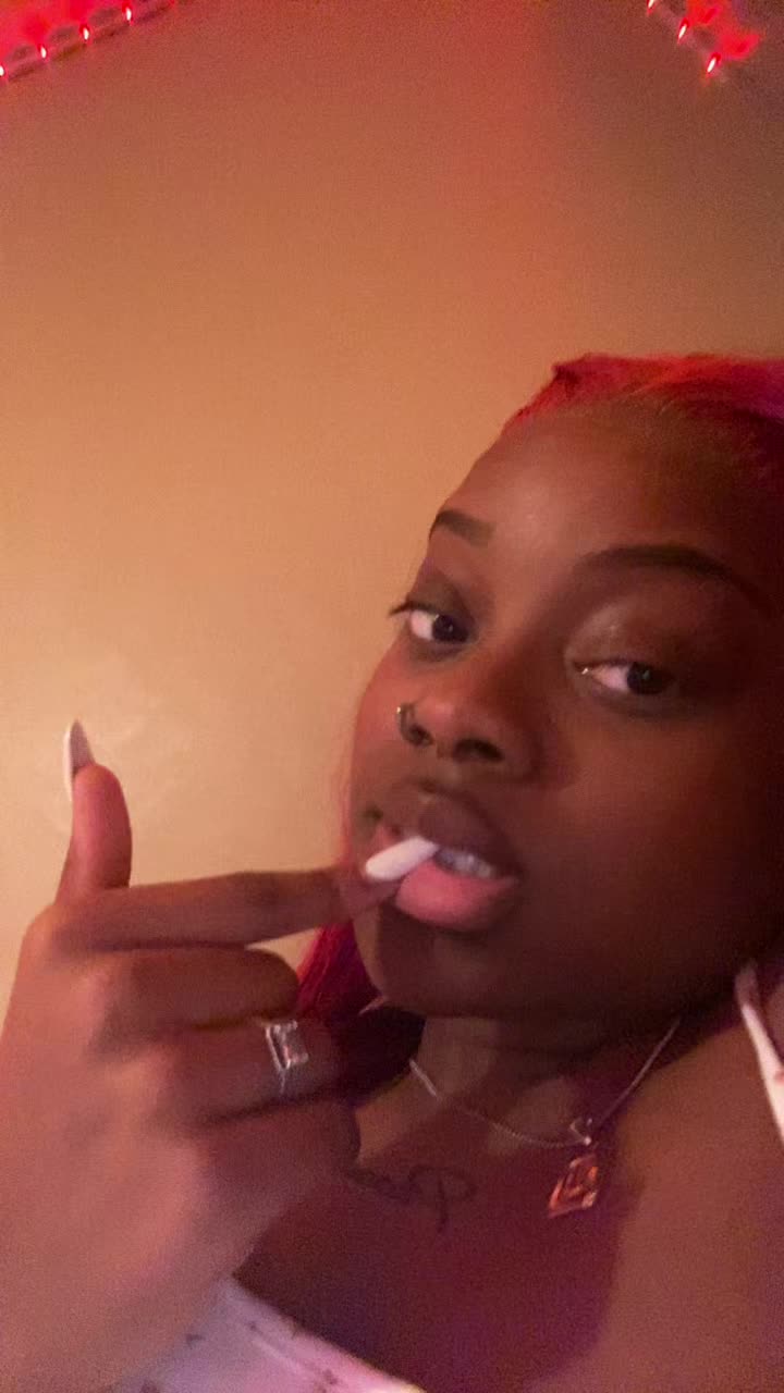 @Kayla🦋