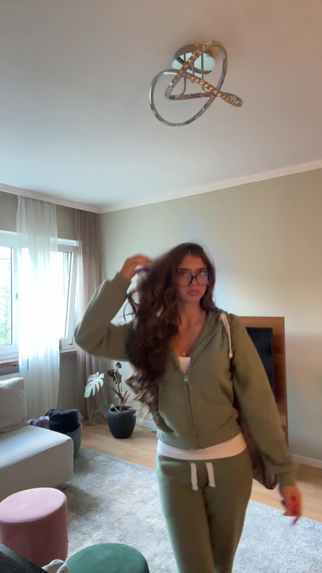 @A L E