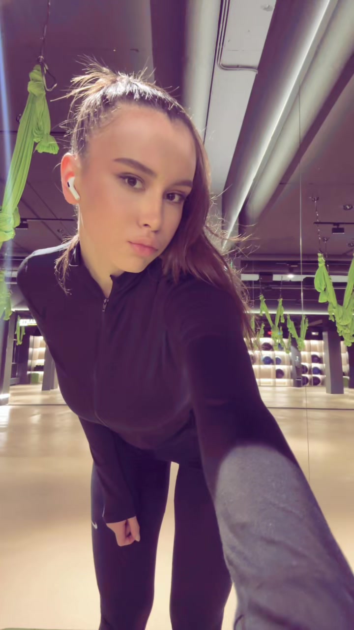 @Vlada  R