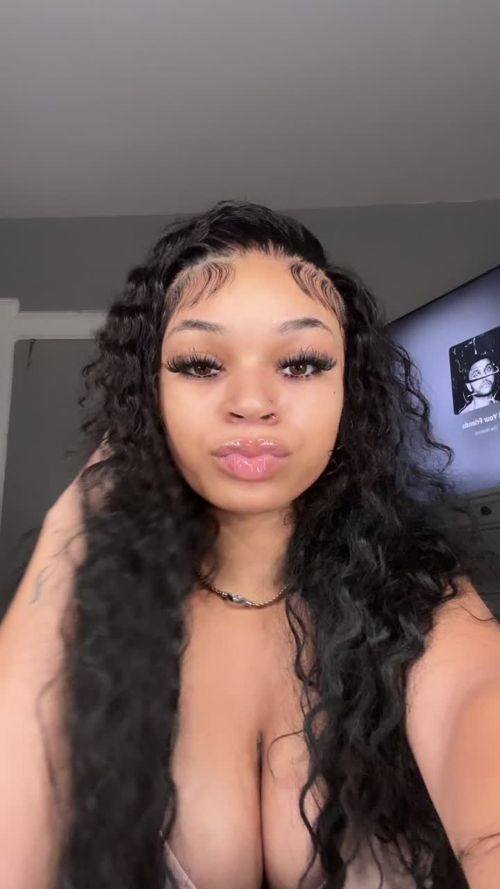 @Amya Lanaé 🦉